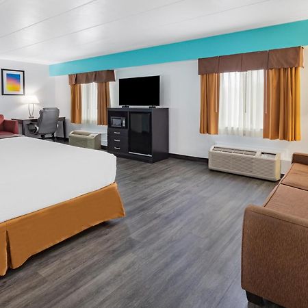 Days Inn By Wyndham Livonia Canton Detroit Pokój zdjęcie