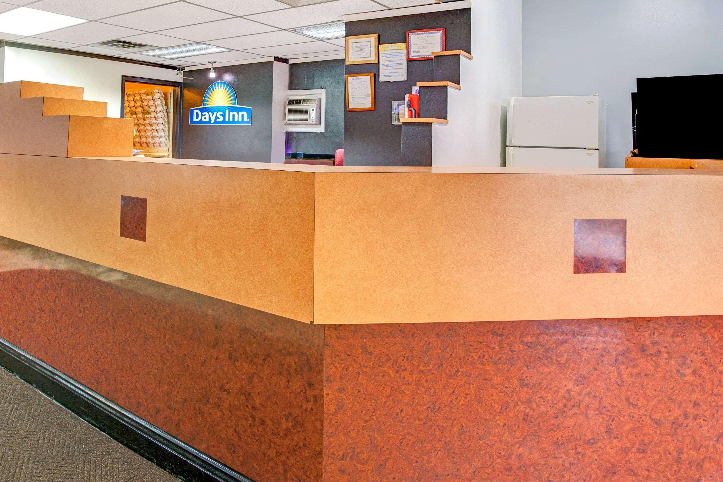 Days Inn By Wyndham Livonia Canton Detroit Zewnętrze zdjęcie