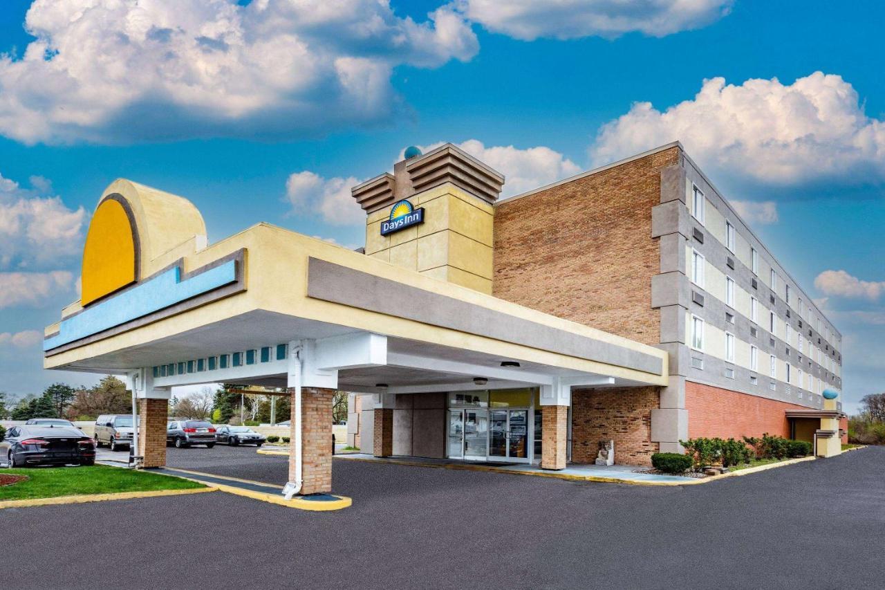 Days Inn By Wyndham Livonia Canton Detroit Zewnętrze zdjęcie
