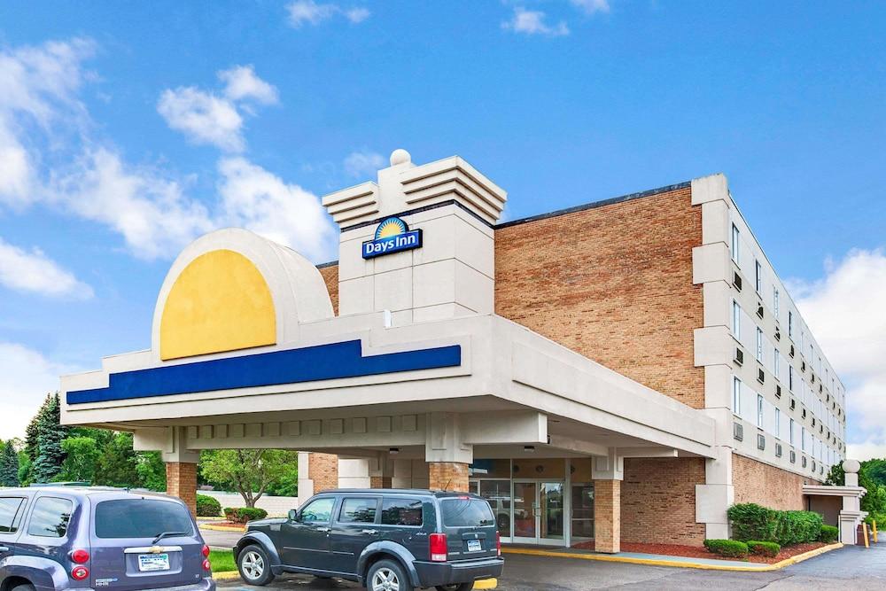 Days Inn By Wyndham Livonia Canton Detroit Zewnętrze zdjęcie