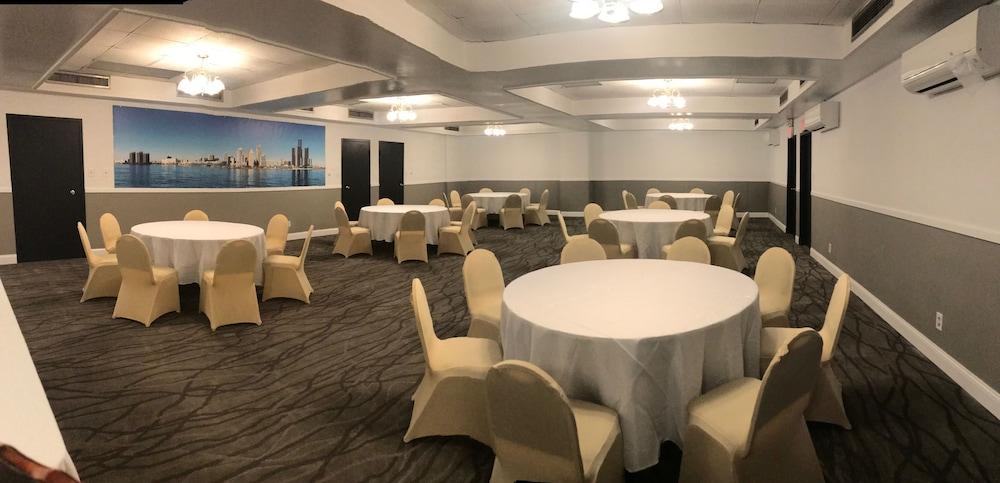 Days Inn By Wyndham Livonia Canton Detroit Zewnętrze zdjęcie